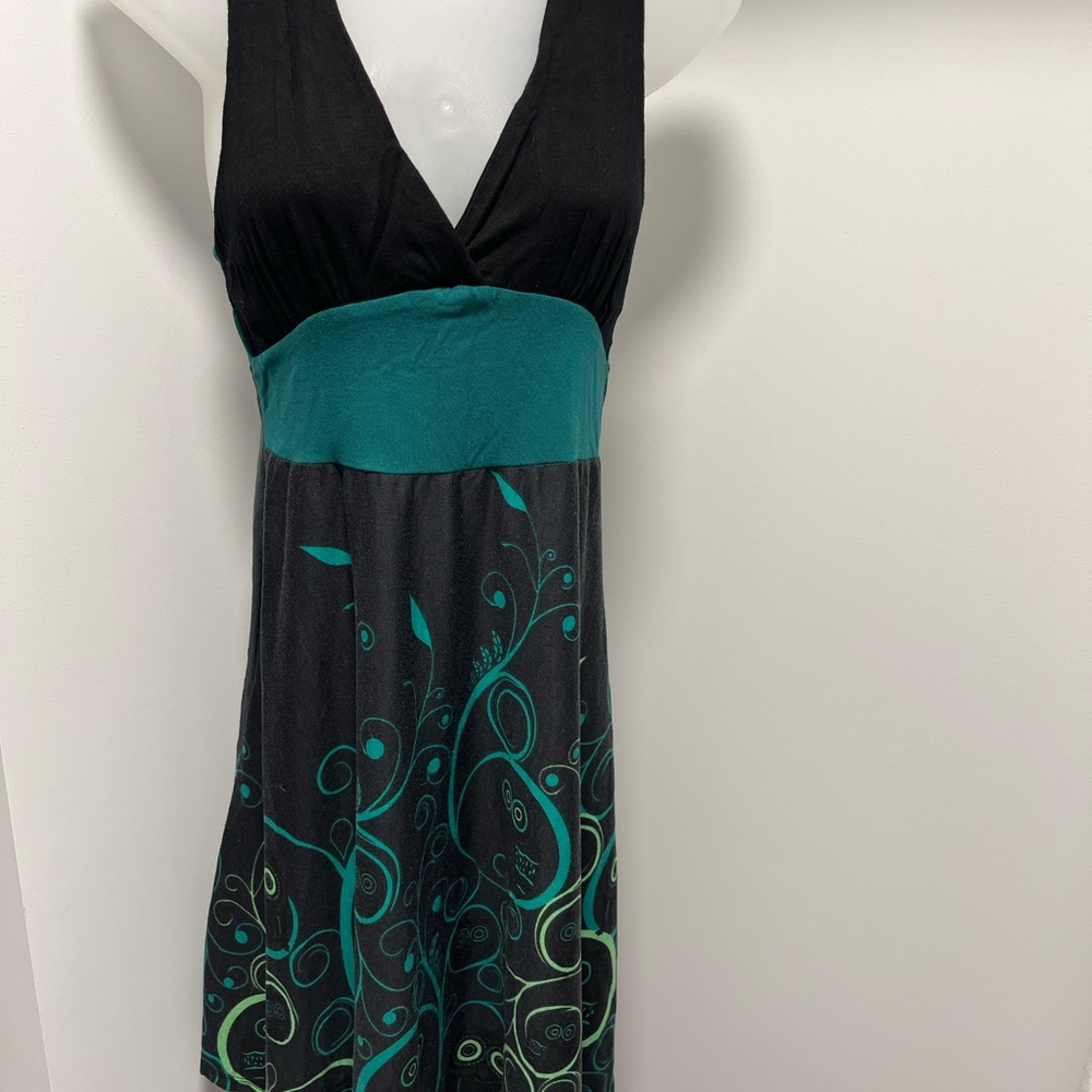 Green, Black, Swirls, Leaves, Owl, Dress.